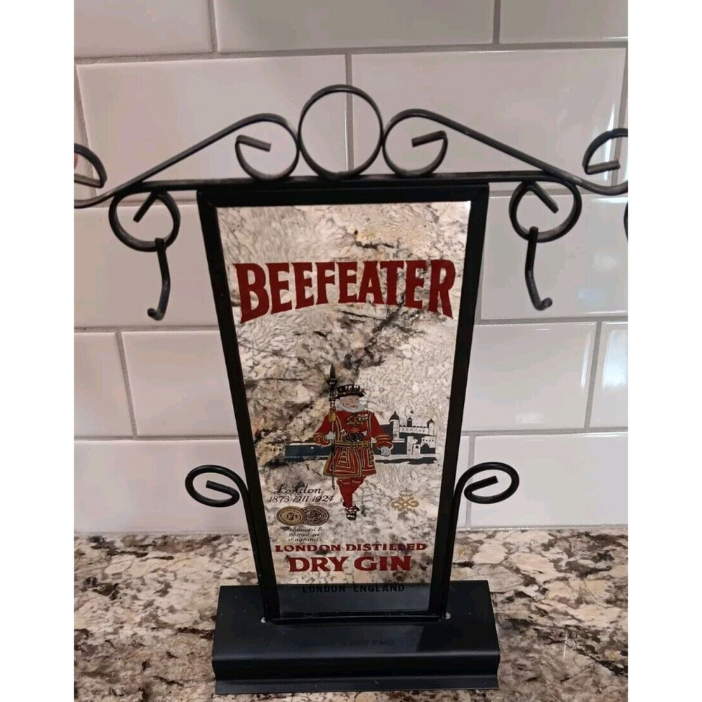 Rare Vintage BEEFEATER LONDON KEY RACK Or Jewlery Stand mirror made in Japan